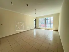 Ready to move | Big Layout | Close to amenities