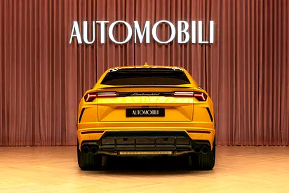 2019 Lamborghini URUS — фото 4