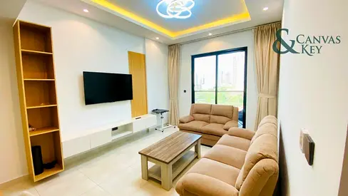 LOW RISE | VACANT | SPACIOUS LAYOUT