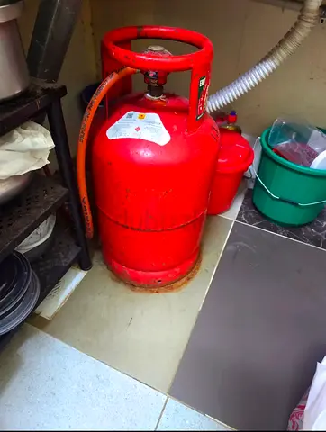 Gas cylinder