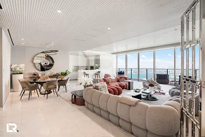 Ultra High Floor One-Of-A-Kind Upgraded Residence