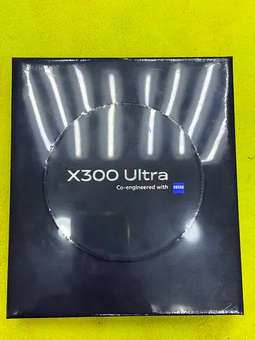 Vivo X100 Ultra Co-engineered with ZEISS