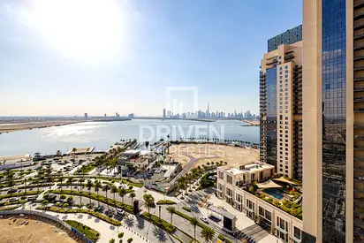 Spacious Unit | Creek and Burj Khalifa Views
