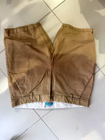 Beige khaki men's shorts - casual wear, good condition