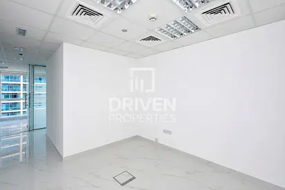 Prime JLT Office | Spacious Layout | Lake View