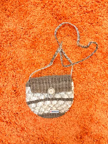 Declutter Sale: Beach Sling Bag for AED 35!