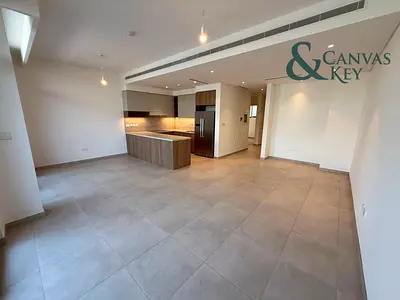 MORTGAGE ELIGIBLE | KITCHEN APPLIANCES FITTED | PRIME LOCATION