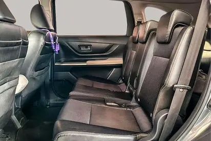 صورة 12 لـ 2024 Toyota VELOZ
