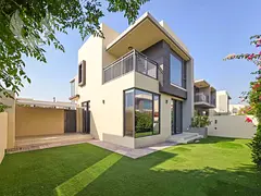 Exclusive | Close to Park and Pool | VOT