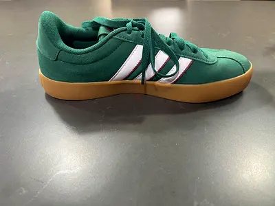 Adidas VL Court 3.0 (Dark Green/Suede) - BRAND NEW - Size US 8.5 / EU 42 (No Box)