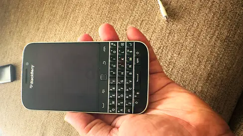BlackBerry Classic with physical QWERTY keyboard - Good condition