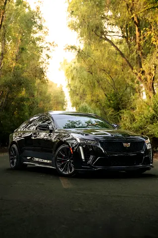 2022 Cadillac CT5 — фото 1