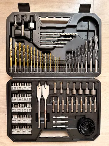Bosch Drill & Screwdriver Bit Set with Carry Case