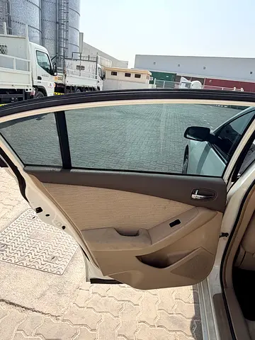 2010 Nissan ALTIMA — фото 7