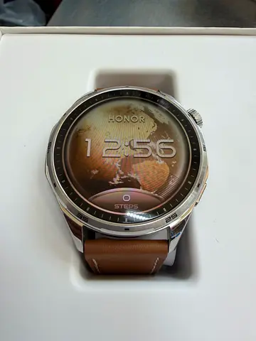 Honor MagicWatch 2 / Honor Watch with Brown Leather Strap - Good Condition