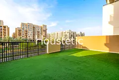 12 CHEQUES | HUGE TERRACE | PARTIALLY UPGRADED