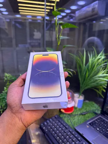 iPhone 14 Pro 256GB 1 year warranty Free Delivery all over uae