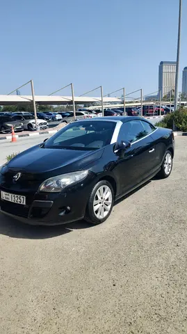 Megane CC Hard Top Convertible | First Owner | GCC Specs