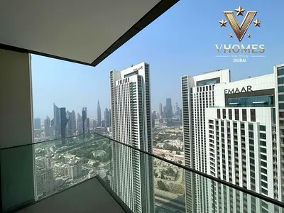 الطابق العلوي 2BHK | مناظر وسط المدينة | شرفات متعددة