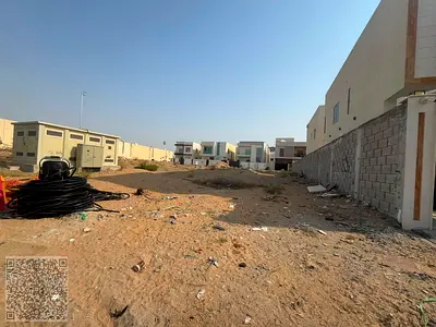 للراغبين في التميز – أرض سكنية زاوية شارع وسكة في عجمان منطقة العامرة