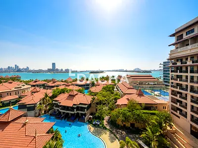 Refurbished | High Floor | Palm View