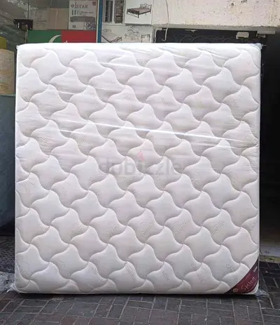 Comfortable White Quilted Mattress