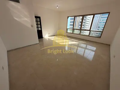 READY-TO-MOVE 3BHK | BALCONY&MAIDSROOM | TOURIST CLUB AREA
