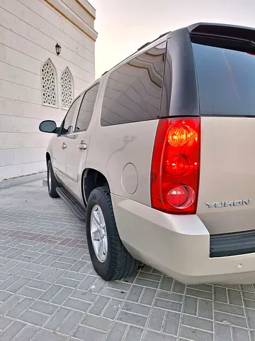 صورة 2 لـ 2008 GMC YUKON