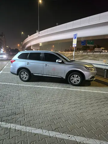 Mitsubishi Outlader GLX