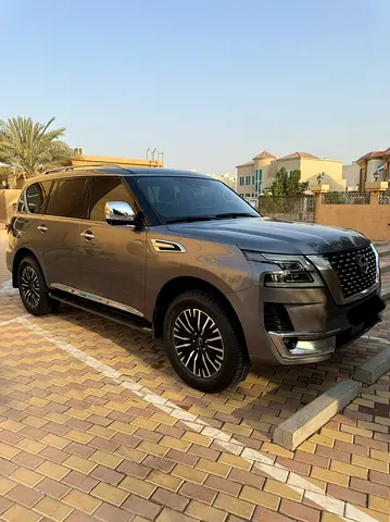 2022 Nissan PATROL 照片 1