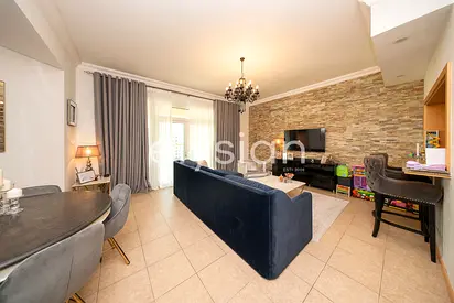 Unfurnished Option | E-Type | Prime High Floor