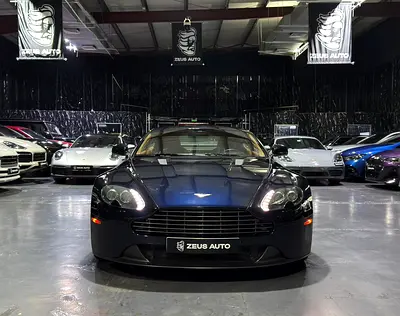 2014 Aston Martin VANTAGE 照片 2