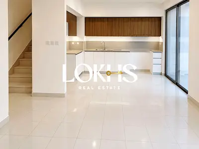 Single Row | Corner Unit | Family Community
