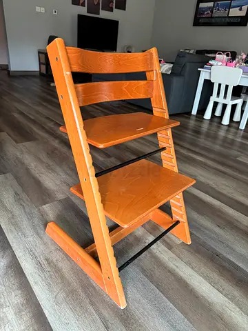 Adjustable Wooden Baby High Chair / Convertible Toddler Chair