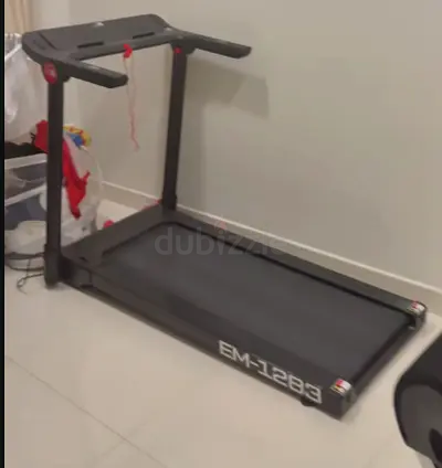 SKY LAND Treadmill EM-1283 — Excellent Condition