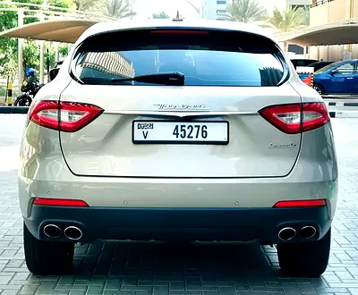 2017 Maserati LEVANTE photo 10