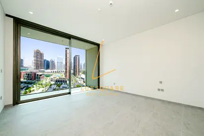 Pool View | Elegant Residence | Waterfront Lifestyle