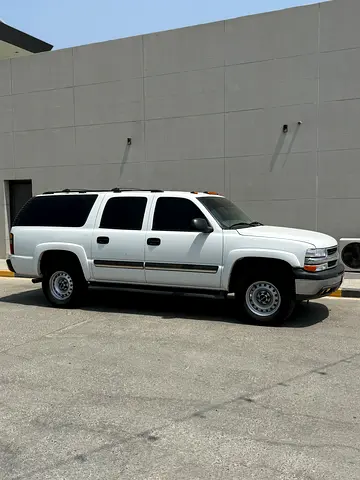 2005 Chevrolet SUBURBAN — фото 1
