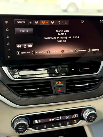 2025 Nissan ALTIMA — фото 10