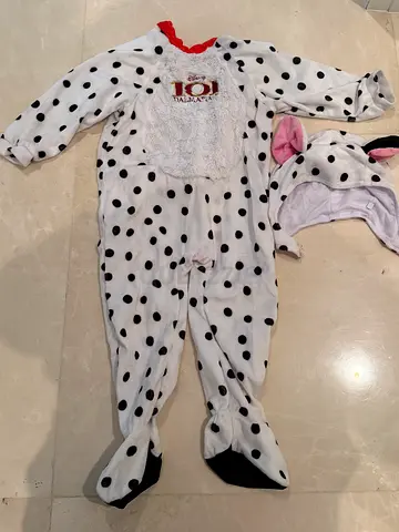 Dalmatian-style baby costume with matching hat 18.24 months