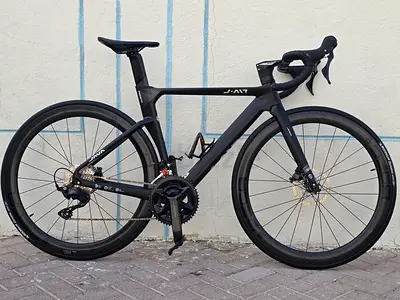 Java j.air fuoco disc full carbon road bike 48 size