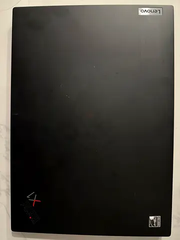 Lenovo ThinkPad X1 Carbon (laptop) - Good Condition, Black, 1.5 years old. Intel Corei7 , 16GB, 237G