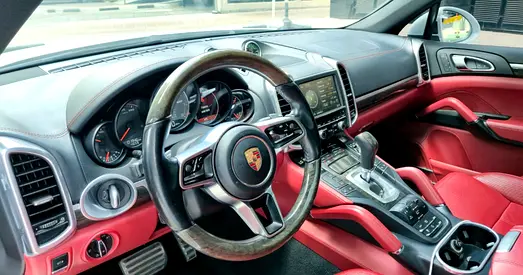 2015 Porsche CAYENNE — миниатюра 2