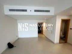 High Floor | skyline and community views | Ready to move in