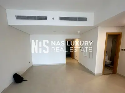 High Floor | skyline and community views | Ready to move in