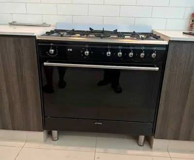 New model SMEG Top Gas Oven Electric 90 cm freestanding
