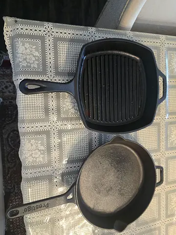 Grill pan, frying pan set