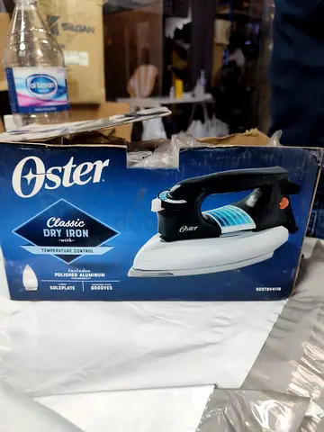 Oster Classic Dry Iron - Damage box, never used