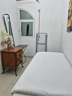 (Discovery Gardens) Private master bedroom for ladies only: AED 2,300