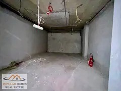 Vacant || Exclusive || Shell & Core Retail Shop